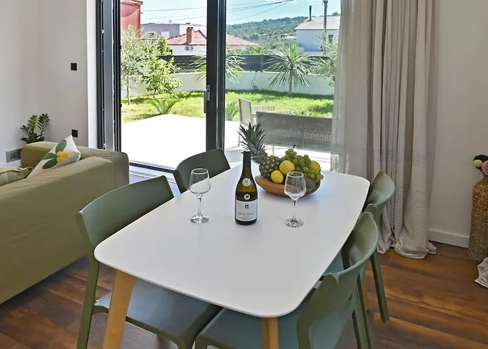 Historic Village * 斯拉汀